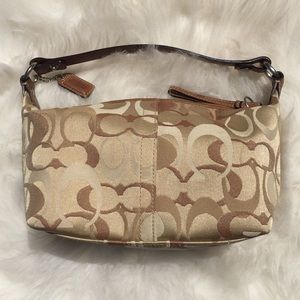 Coach Soho Top Leather Handle Pouch (Small)